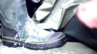 LATTE DI COGLIONI APPENA MUNTO