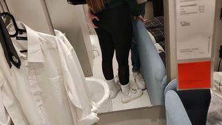 Anteprima del video: Appartati in un ikkea