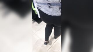 Candid Camera Alla Zia Culona Maialona