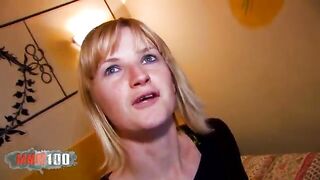 Puttanella biondina francese inculata