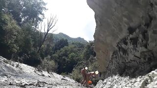 Porno all'aperto davanti ai guardoni