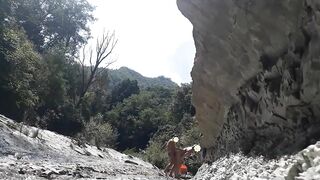 Anteprima del video: Porno all'aperto davanti ai guardoni