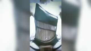 Zitto e scopa - Lei lo cavalca