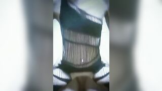 Zitto e scopa - Lei lo cavalca