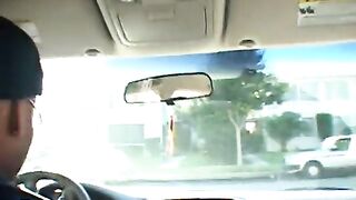 Giovane e calda puttanella nera col culo bellissimo !