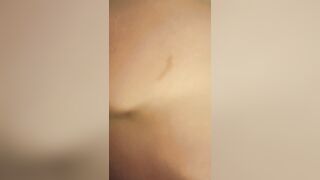 Bull di colore tromba la consorte del cuck