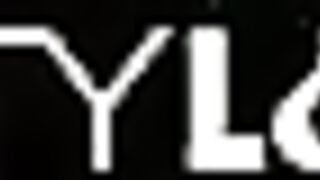 Cristina Millered amica bisex si divertono a tre