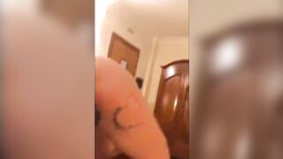 Coppia napoletana coinvolta in una bella scopata casalinga