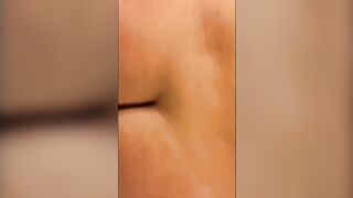 Coppia napoletana coinvolta in una bella scopata casalinga