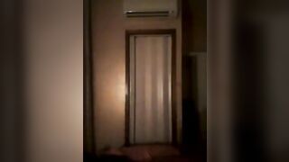 Ragazze italiane si esibiscono in modo provocante su Periscope