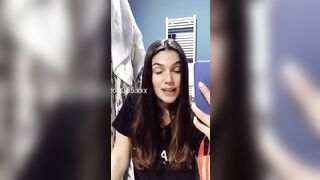 Ragazzi, non è il momento di rispettare la quarantena, è ora di scopare