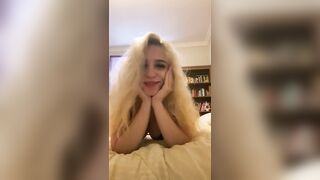 Bionda napoletana dal fascino irresistibile