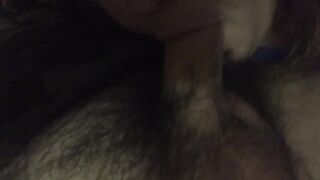 Pompino amatoriale di moglie italiana ripreso in POV.