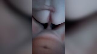 Eccitata salta sopra il mio cazzo