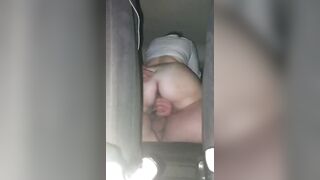 Anteprima del video: Faccio sesso in macchina con quella troia di mia moglie