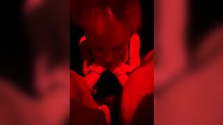 Due bei cazzi per la moglie zoccola