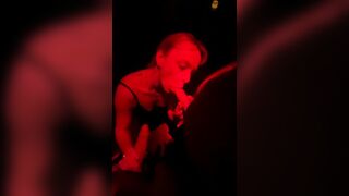 Due bei cazzi per la moglie zoccola