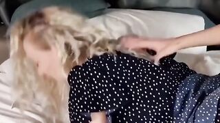 Schiava lesbica dominata e scopata dalla padrona