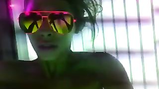 Mi filmo nuda nel solarium