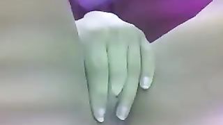 Mi filmo nuda nel solarium