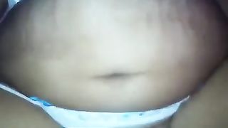 Moglie cicciona chiavata alla missionaria