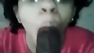 Coppia ebony fa sesso orale