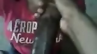 Coppia ebony fa sesso orale