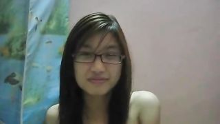 Ciullata e cunnilingus amatoriale asiatico