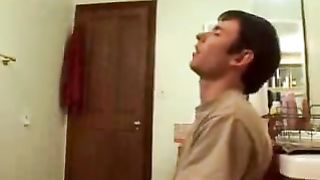 Chiavata con la mamma figa di un amico