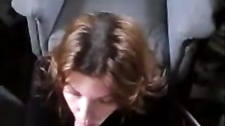 Ho sborrato in faccia alla mia segretaria