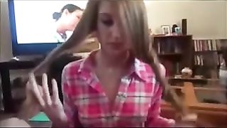 Esclusivo pompino da studentessa amatoriale