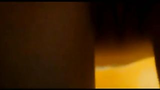 Troietta fa pompino nello spogliatoio