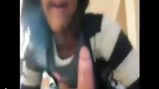 Fidanzata romana mi succhia il cazzo