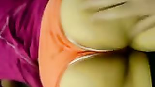 Anteprima del video: Moglie araba dal culo succoso