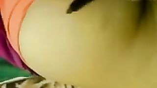 Moglie araba dal culo succoso