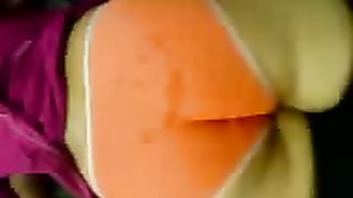 Moglie araba dal culo succoso