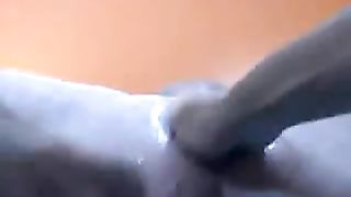 Scandaloso video fisting amatoriale