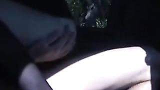 Mi piace scopare la mia ragazza in auto