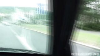 Io e la mia fidanzata bionda facciamo sesso dappertutto