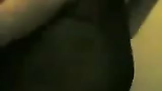 La mia sexy fidanzata araba si spoglia in cam