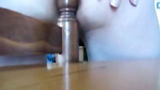 Pomo di legno in culo