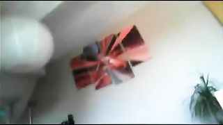 Calda ragazza tedesca lo prende nel buco del culo