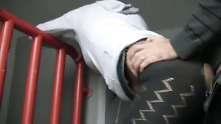 Sexy brunetta tettona lo prende nella figa