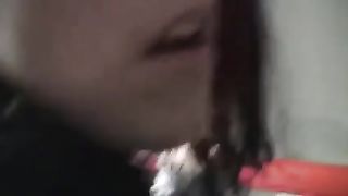 Sexy brunetta tettona lo prende nella figa