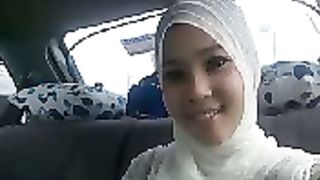Anteprima del video: Sesso con la mia fidanzata musulmana malese