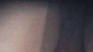 Moglie senza le mutandine sotto la gonna