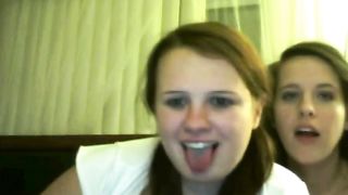 Anteprima del video: Due amiche si masturbano insieme