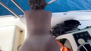 Anteprima del video: IN BARCA CON MIA MOGLIE ZOCCOLA