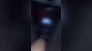 SUCCHIO IL CAZZO AL COLLEGA E METTO LE CORNA AL MIO SCEMOTTO