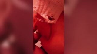 ORA GLIELO INFILO TUTTO NEL CULO ! GUARDA !